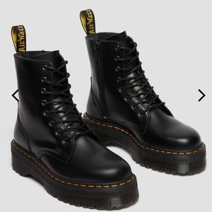 Dr. Martens Jadon boot